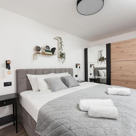 Aura Exclusive Apartment & Room Zadar Eksteriør billede